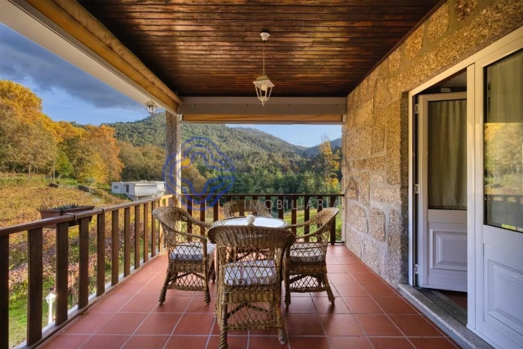 Quinta T3 para Venda em Bouro (Santa Maria) Foto 31