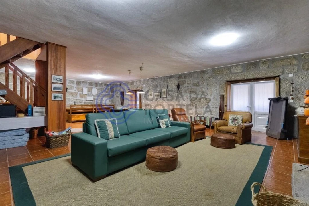 Quinta T3 para Venda em Bouro (Santa Maria) Foto 28