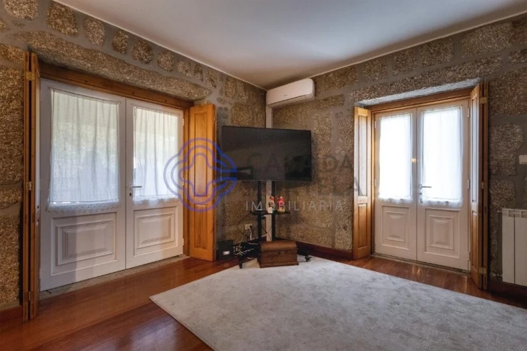 Quinta T3 para Venda em Bouro (Santa Maria) Foto 51