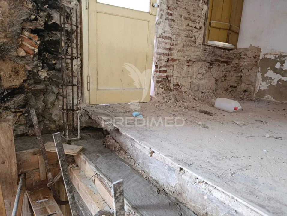 Moradia T3 para Venda em São Francisco da Serra Foto 5