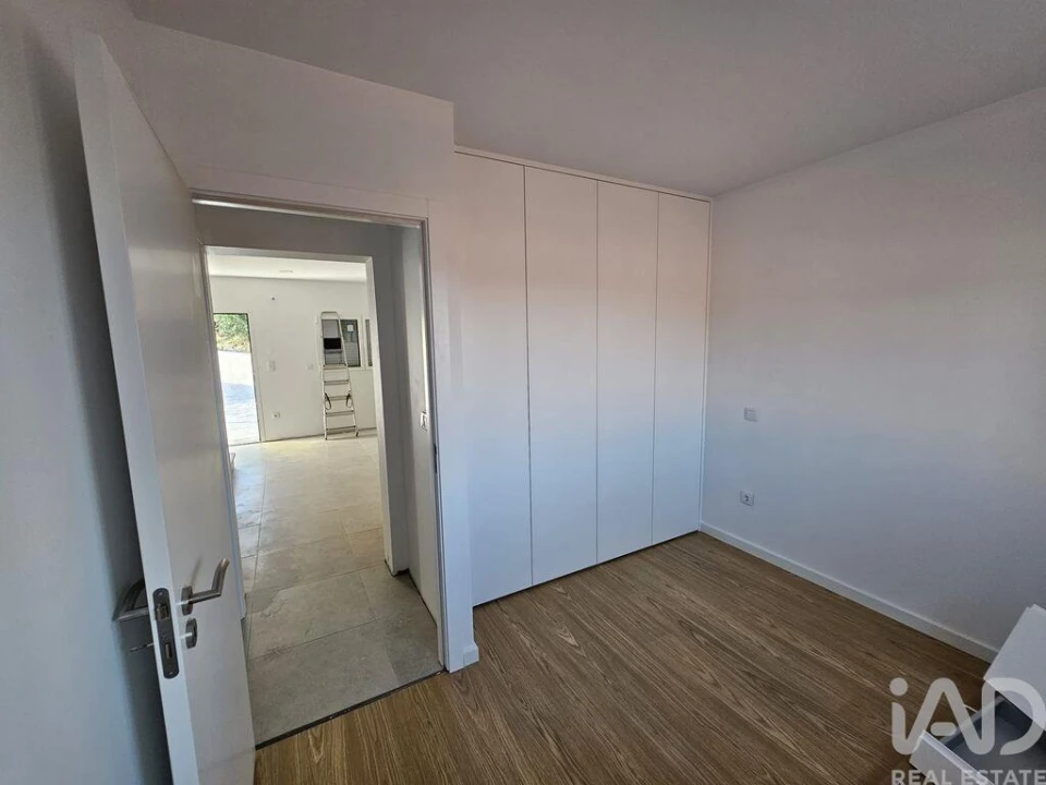 Moradia T3 para Venda em Santiago e São Simão de Litém e Albergaria dos Doze Foto 30