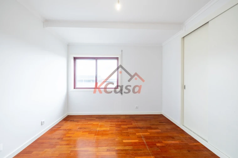 Apartamento T3 para Venda em Fânzeres e São Pedro da Cova Foto 10