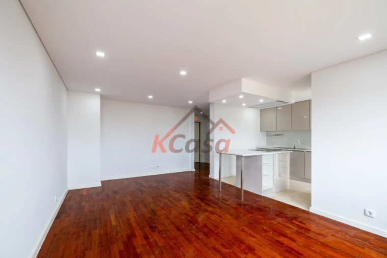 Apartamento T3 para Venda em Fânzeres e São Pedro da Cova Foto 24