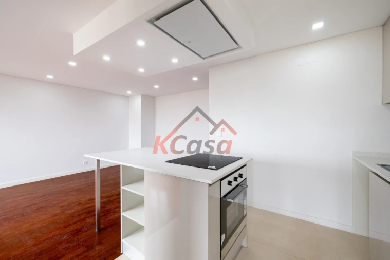 Apartamento T3 para Venda em Fânzeres e São Pedro da Cova Foto 22