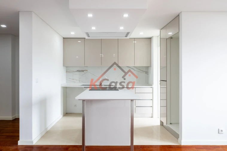 Apartamento T3 para Venda em Fânzeres e São Pedro da Cova Foto 1