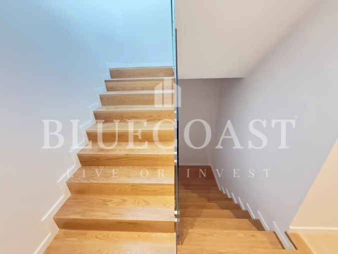 Moradia T4 para Venda em Alcabideche Foto 20