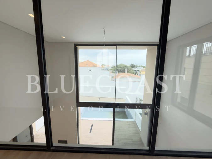 Moradia T4 para Venda em Alcabideche Foto 31