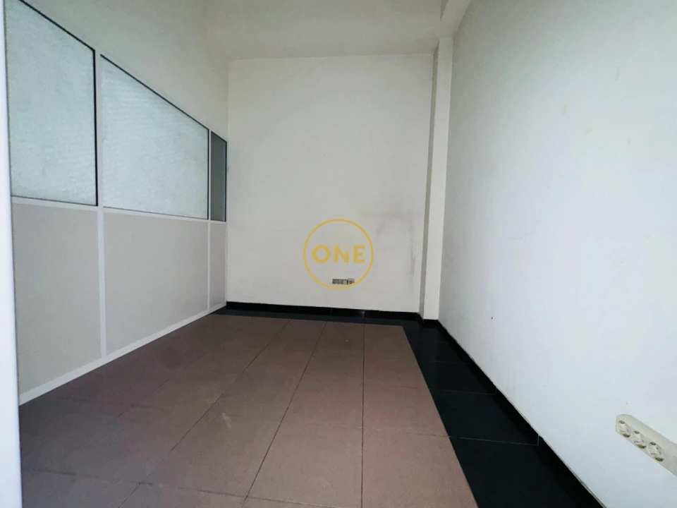 Loja para Venda em Vila Nova de Famalicão e Calendário Foto 9