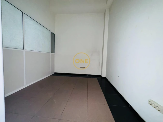 Loja para Venda em Vila Nova de Famalicão e Calendário Foto 9