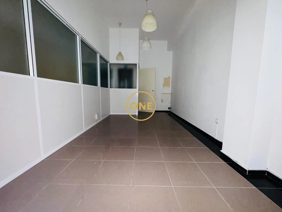 Loja para Venda em Vila Nova de Famalicão e Calendário Foto 4