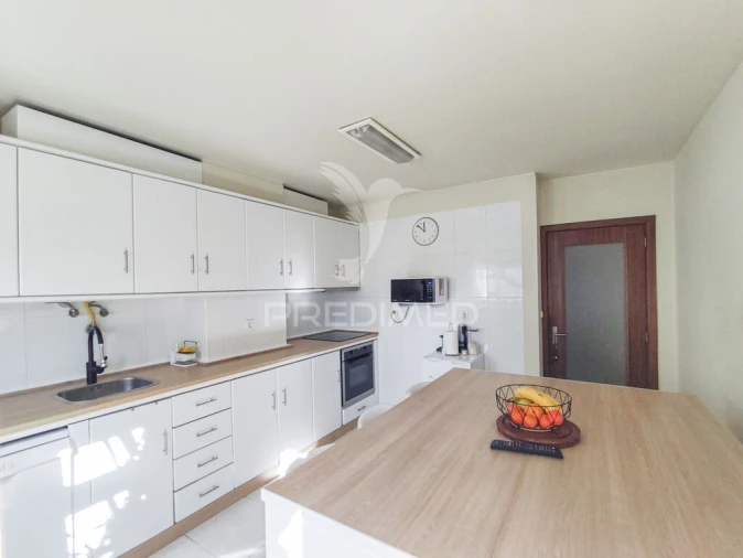 Apartamento T2 para Venda em Azurem Foto 7