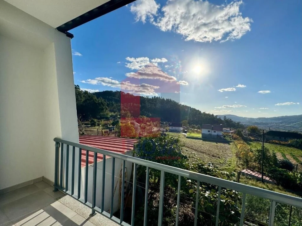 Moradia T4 para Venda em Sande, Vilarinho, Barros e Gomide Foto 32