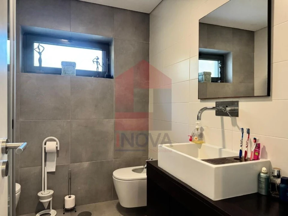 Moradia T4 para Venda em Sande, Vilarinho, Barros e Gomide Foto 12