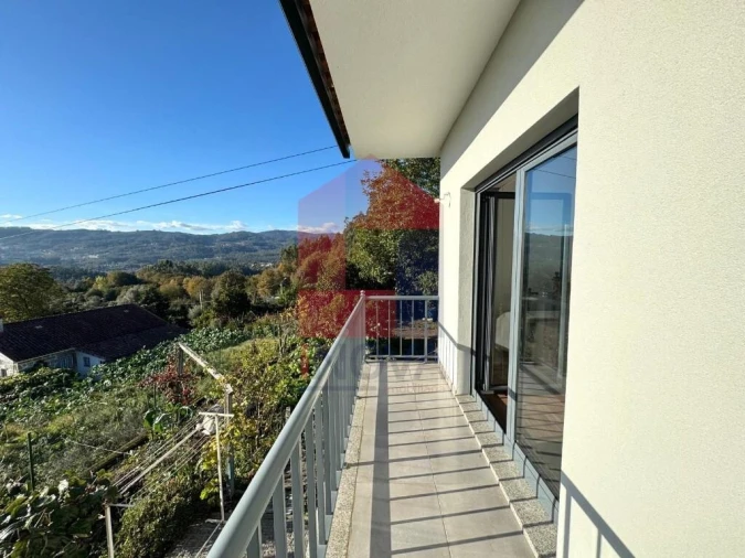 Moradia T4 para Venda em Sande, Vilarinho, Barros e Gomide Foto 33