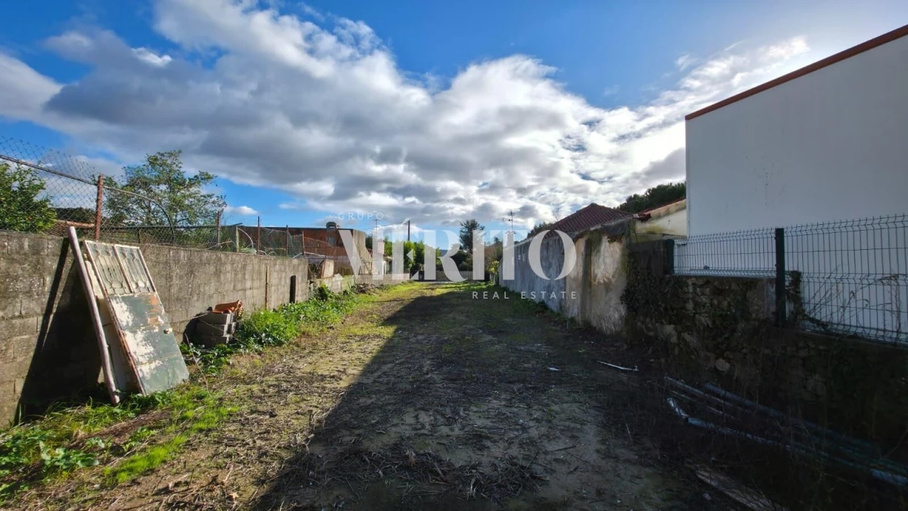 Terreno para Venda em Arcozelo Foto 7