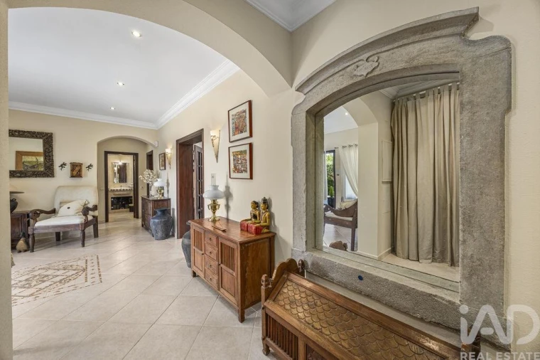 Quinta T4 para Venda em Santa Barbara de Nexe Foto 22