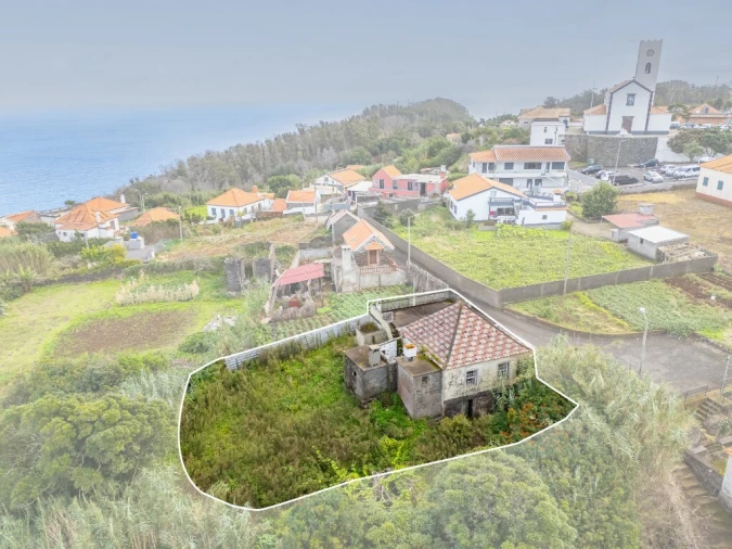 Moradia T3 para Venda em Porto Moniz Foto 31