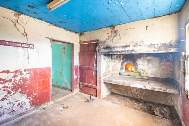 Moradia T3 para Venda em Porto Moniz Foto 5