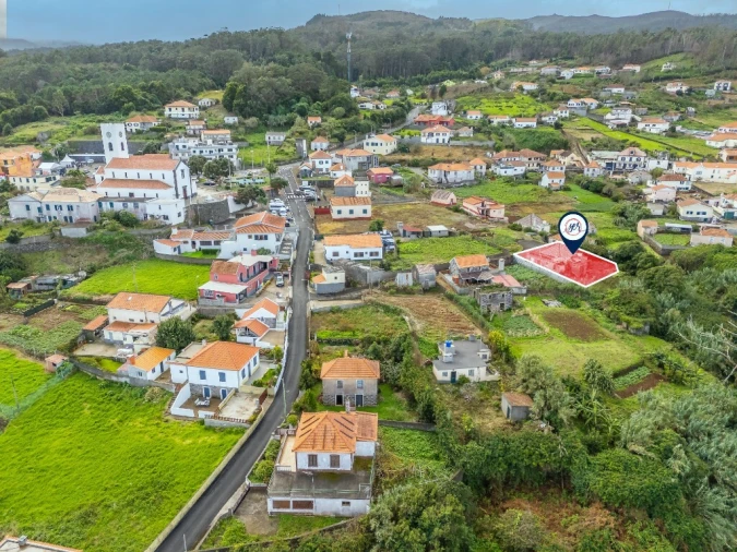 Moradia T3 para Venda em Porto Moniz Foto 34