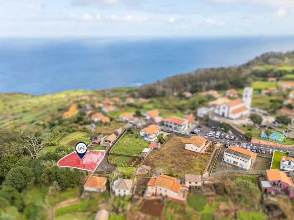 Moradia T3 para Venda em Porto Moniz Foto 41