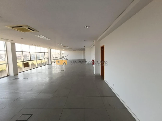 Escritório para Venda em Moreira