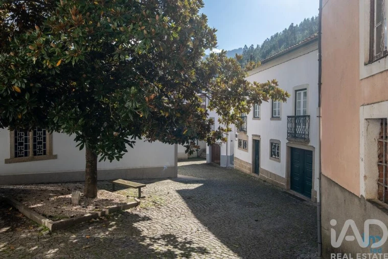 Moradia T5 para Venda em Benfeita Foto 4