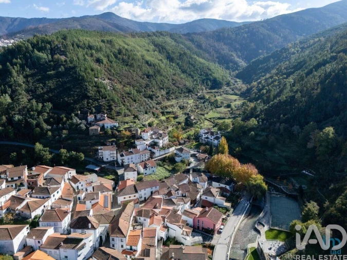 Moradia T5 para Venda em Benfeita Foto 38