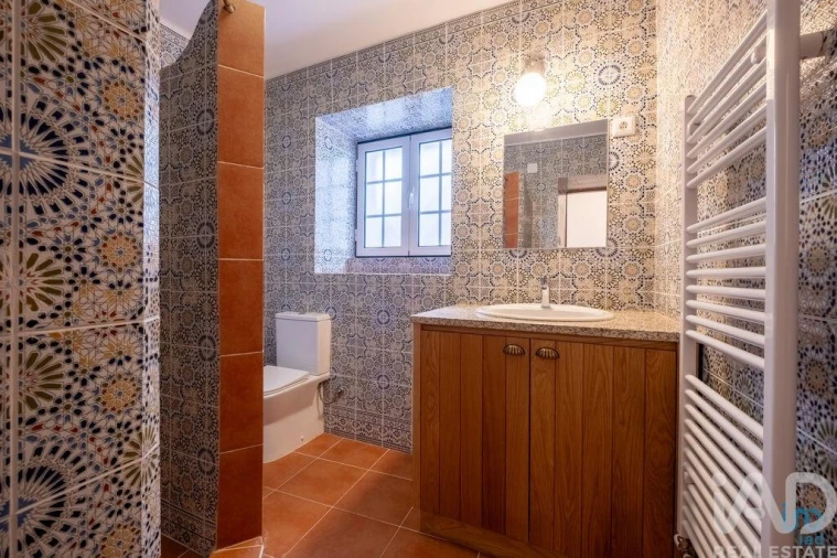 Moradia T5 para Venda em Benfeita Foto 22