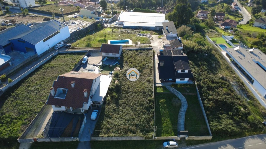 Terreno para Venda em Escapães