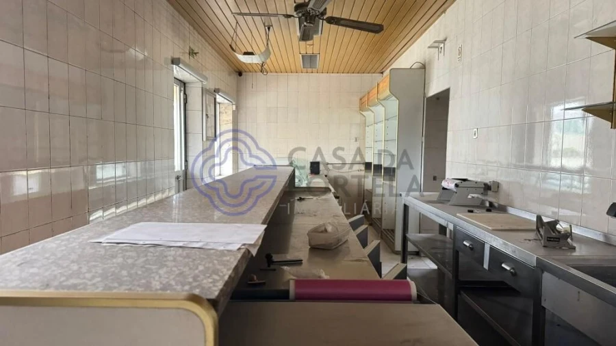 Moradia T5 para Venda em Campo e Sobrado Foto 5