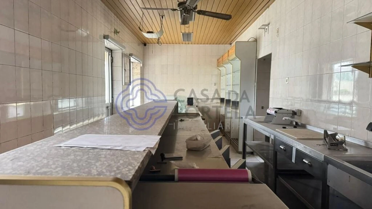 Moradia T5 para Venda em Campo e Sobrado Foto 5