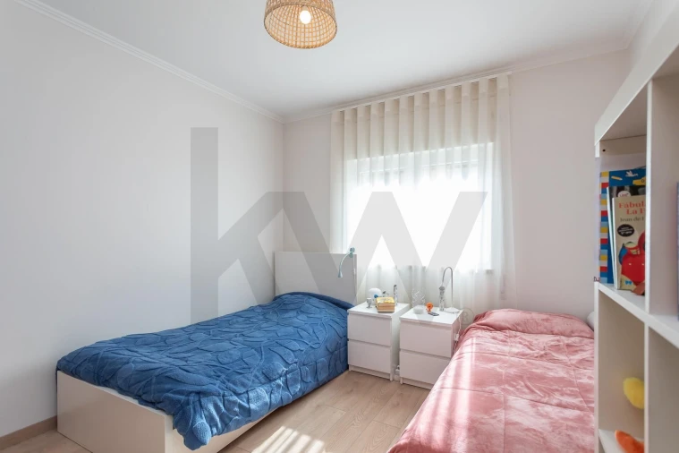 Apartamento T2 para Venda em Queluz e Belas Foto 25