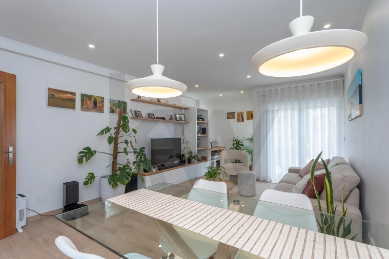 Apartamento T2 para Venda em Queluz e Belas Foto 12