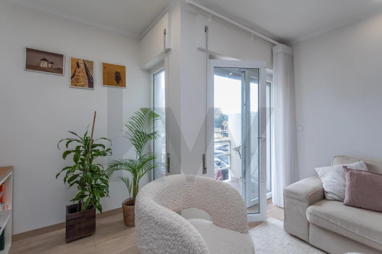 Apartamento T2 para Venda em Queluz e Belas Foto 9
