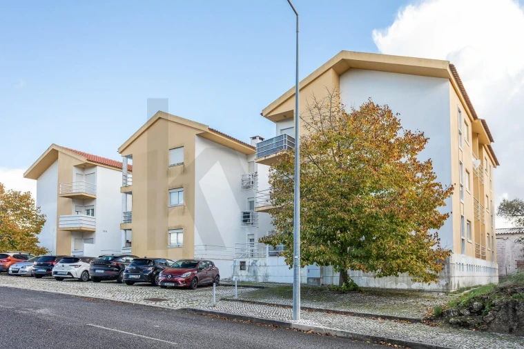 Apartamento T2 para Venda em Queluz e Belas Foto 39