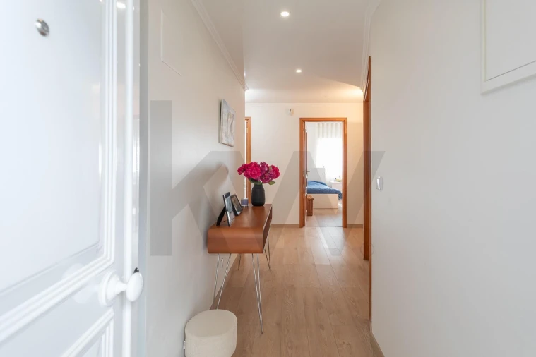 Apartamento T2 para Venda em Queluz e Belas Foto 27