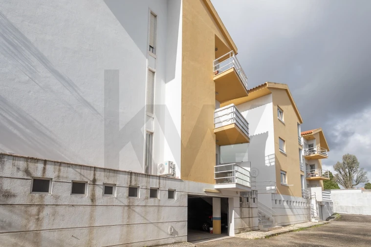 Apartamento T2 para Venda em Queluz e Belas Foto 29