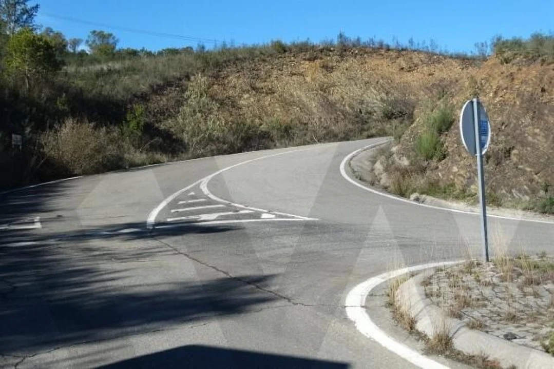 Terreno para Venda em Santana da Serra Foto 15