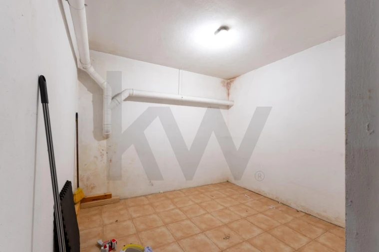 Apartamento T2 para Venda em Valongo Foto 23