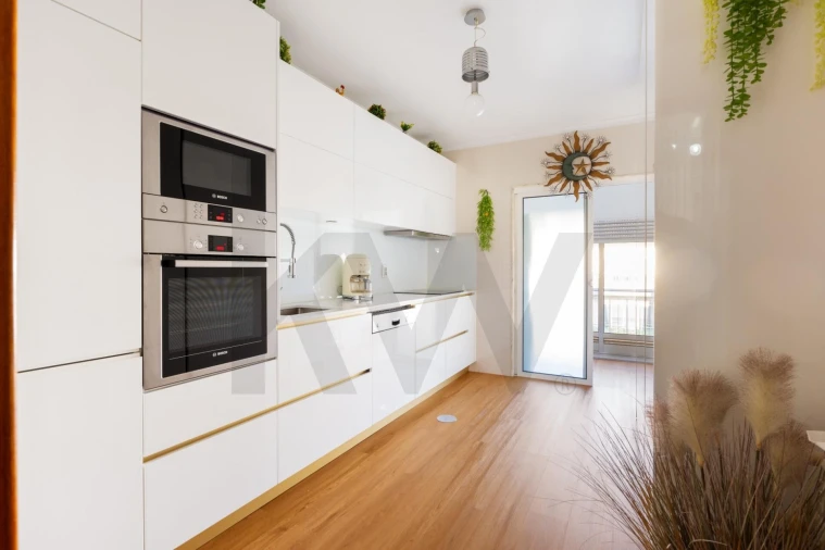 Apartamento T2 para Venda em Valongo Foto 8