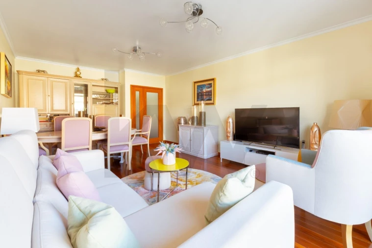 Apartamento T2 para Venda em Valongo Foto 7