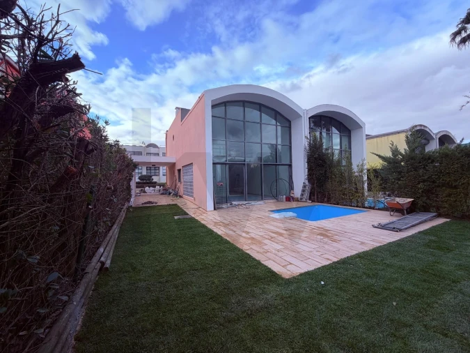 Moradia T2 para Venda em Quinta do Anjo Foto 1