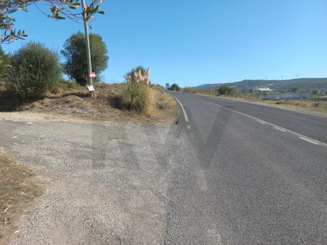 Terreno para Venda em Almargem do Bispo, Pêro Pinheiro e Montelavar Foto 12