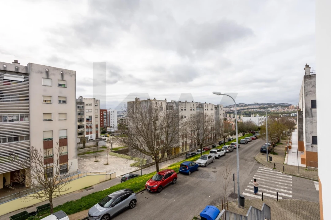 Apartamento T2 para Venda em Santa Clara Foto 17