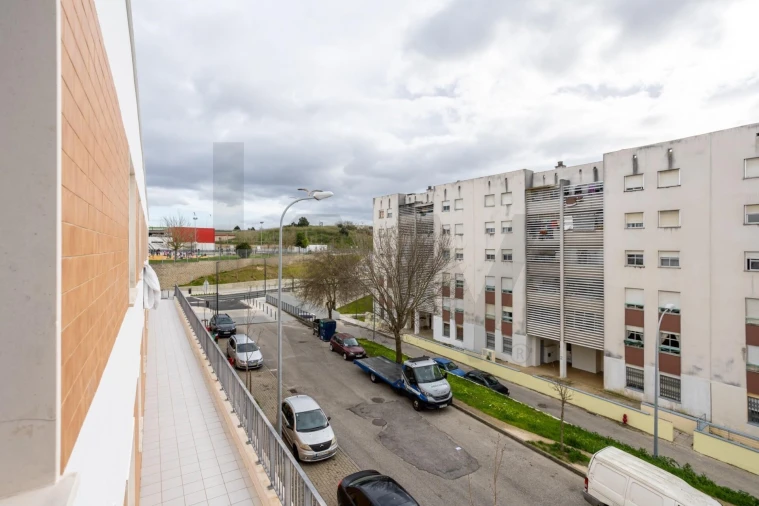 Apartamento T2 para Venda em Santa Clara Foto 16