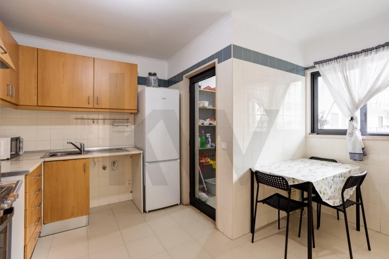 Apartamento T2 para Venda em Santa Clara Foto 2