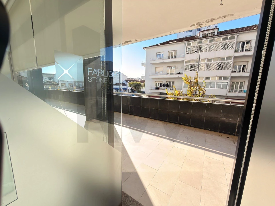 Loja para Venda em Rio Maior Foto 7