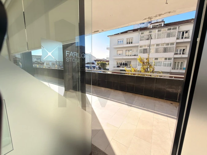 Loja para Venda em Rio Maior Foto 7