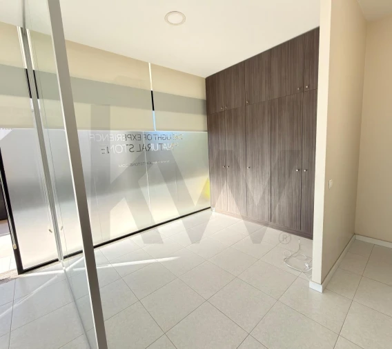 Loja para Venda em Rio Maior Foto 4