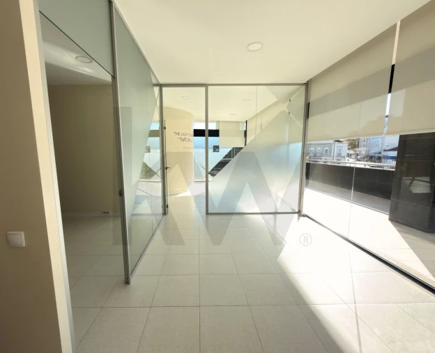 Loja para Venda em Rio Maior Foto 12